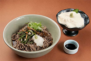 山菜ぶっかけそば・うどん　湯葉刺しセット¥1,380