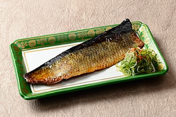 Nishin Boni (simmered herring) 600 yen 